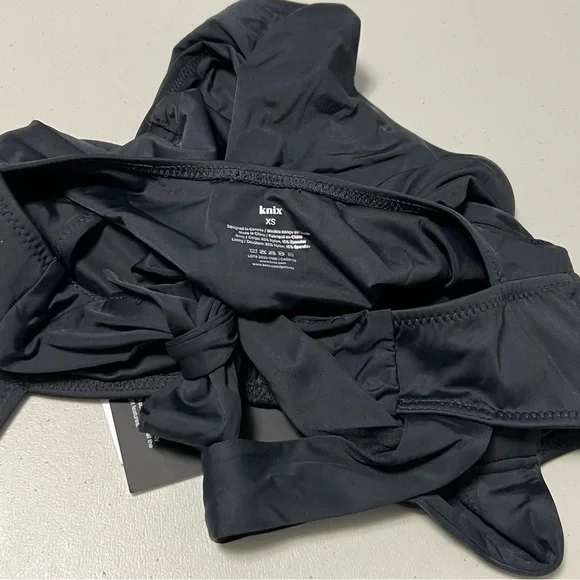 🆕 KNIX Balcony Cup One Piece Swimsuit - Picture 7 of 11